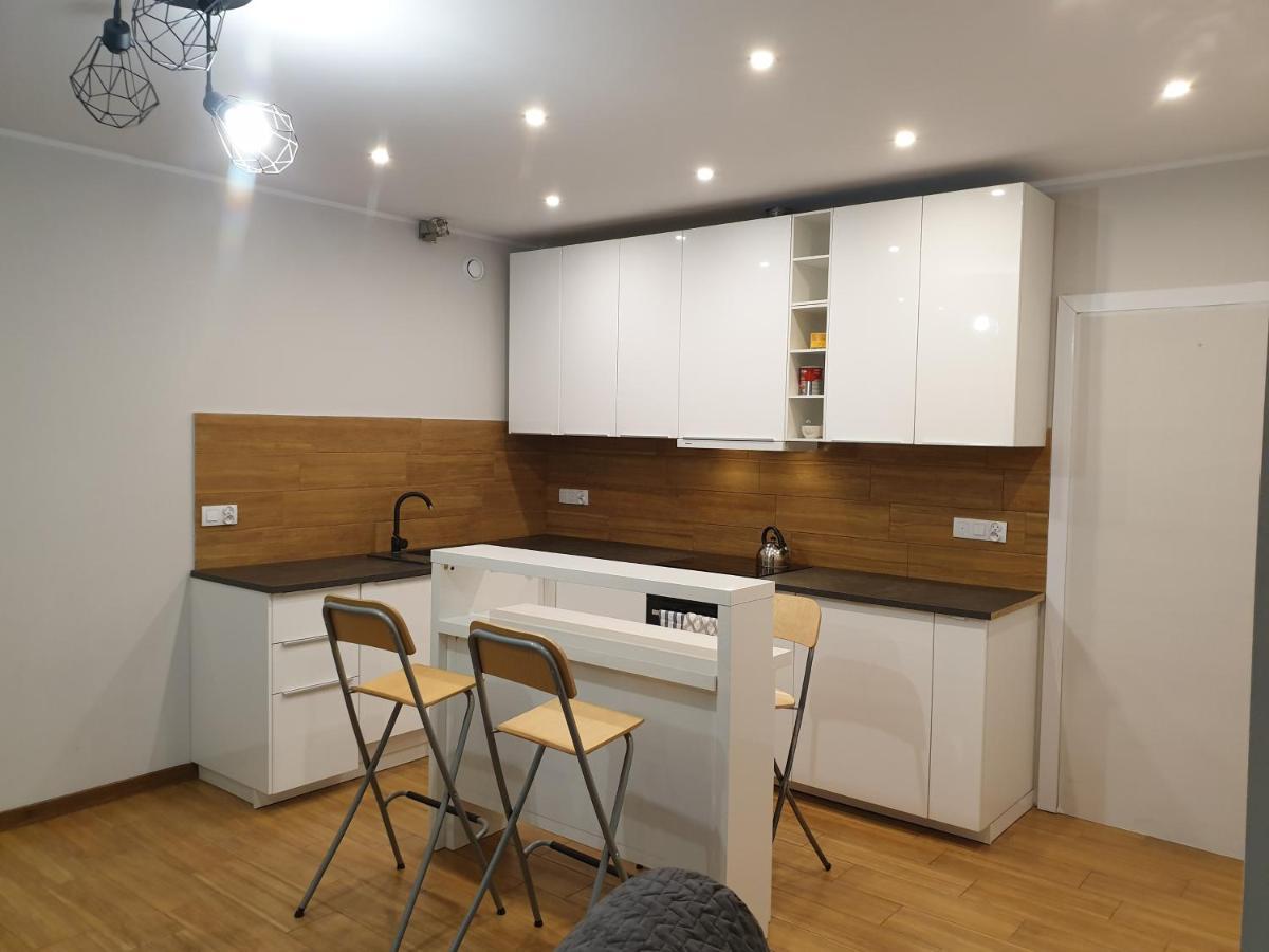 Maly Apartament W Zieleni Blisko Jeziora Środa Wielkopolska Kültér fotó